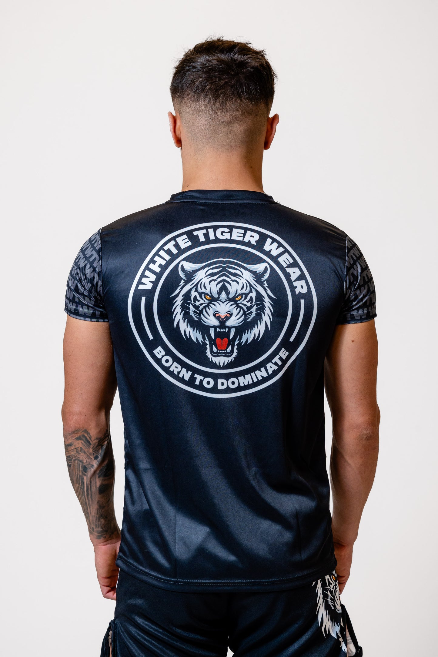 Camiseta Tecnica NEGRA